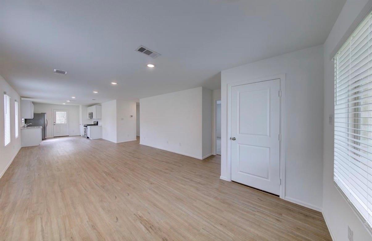 19591 Manduca Drive photo 5