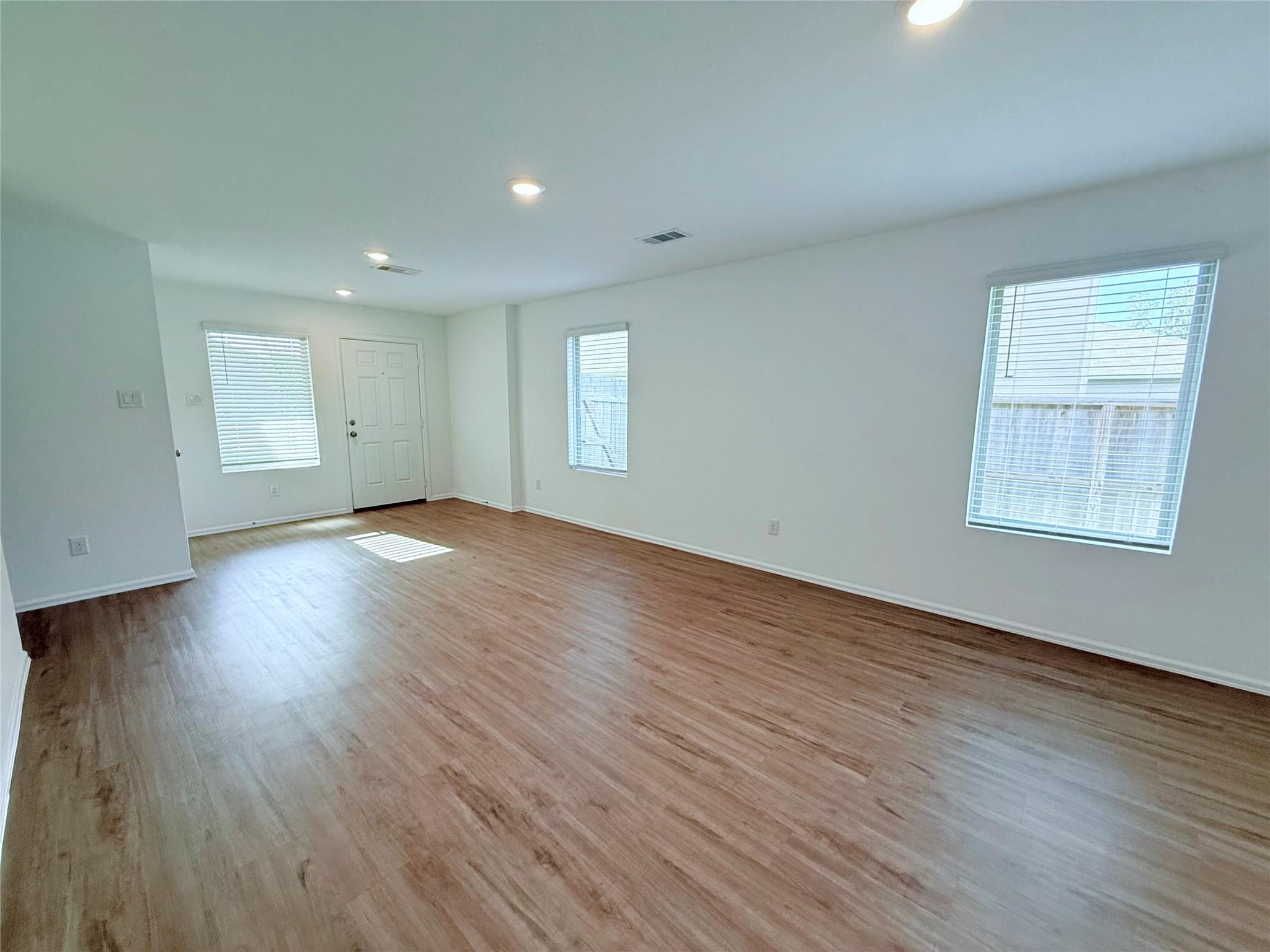 19591 Manduca Drive photo 8