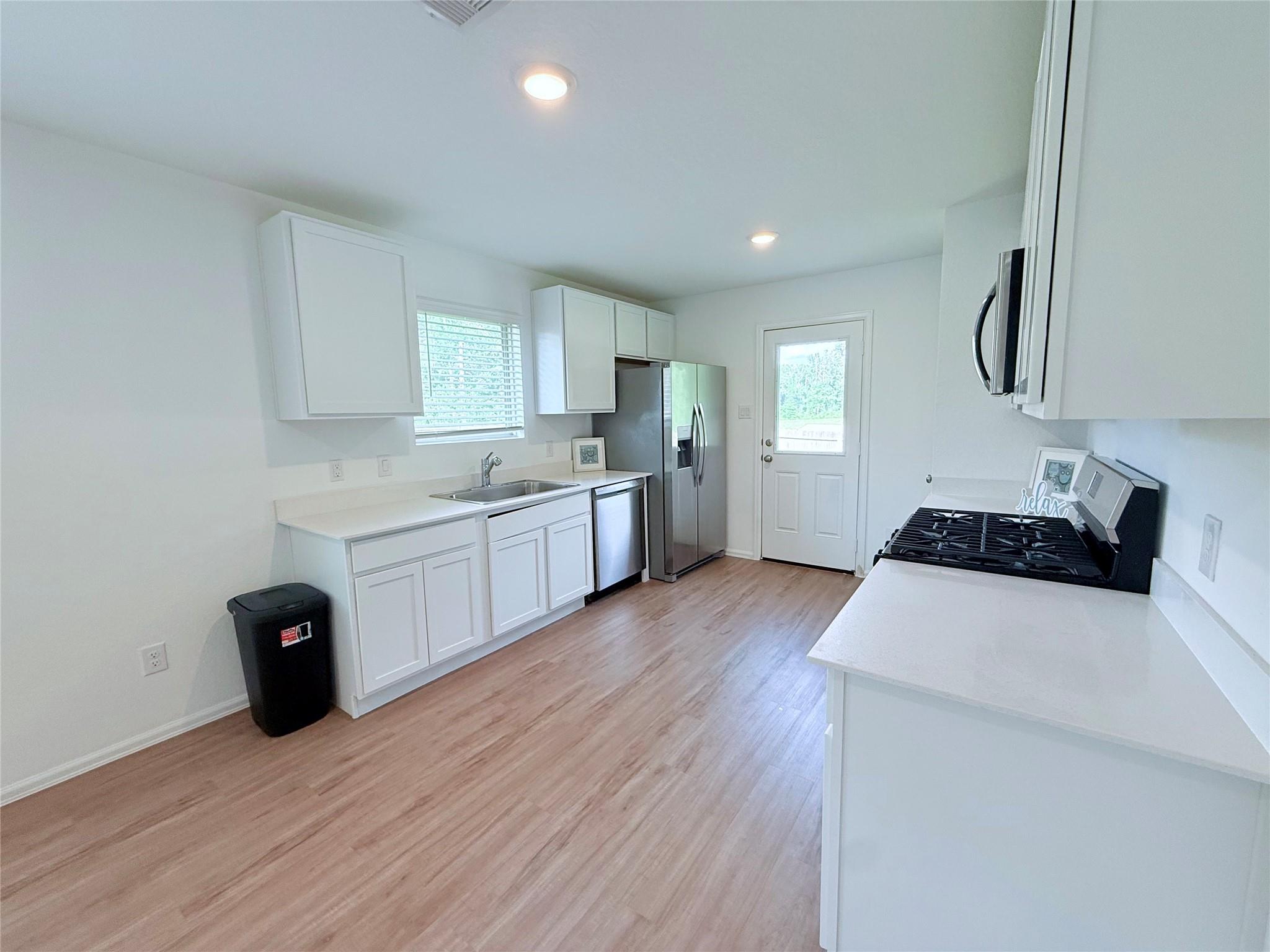 19591 Manduca Drive photo 12