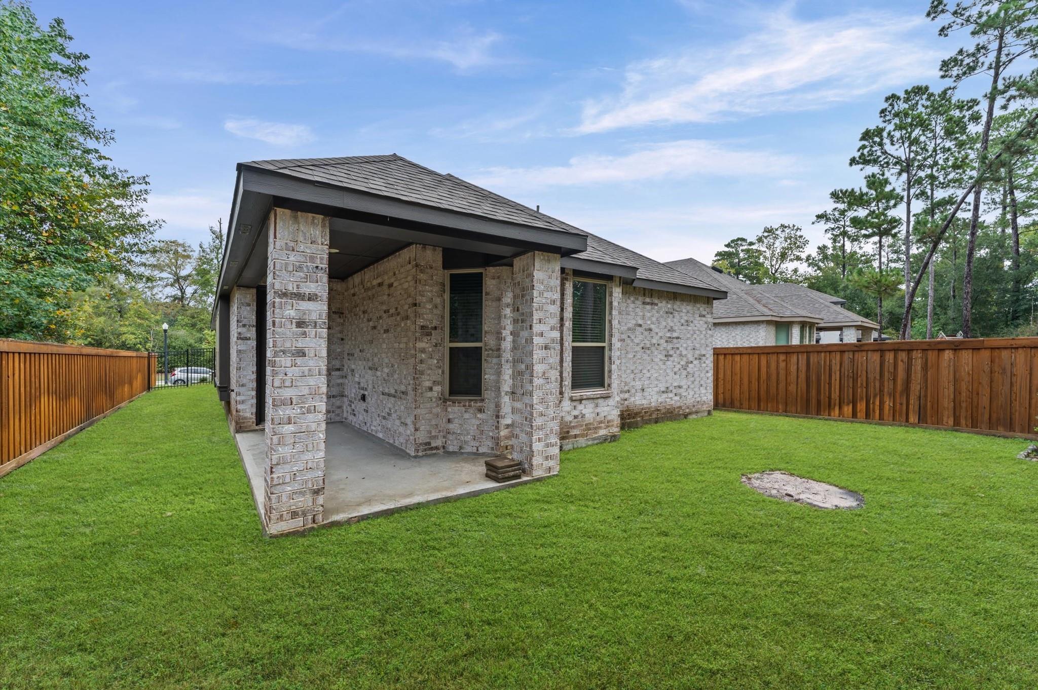 7909 Wild Thicket Drive photo 27